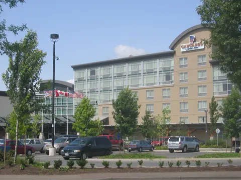 Cascades Casino Langley, building seen from outside